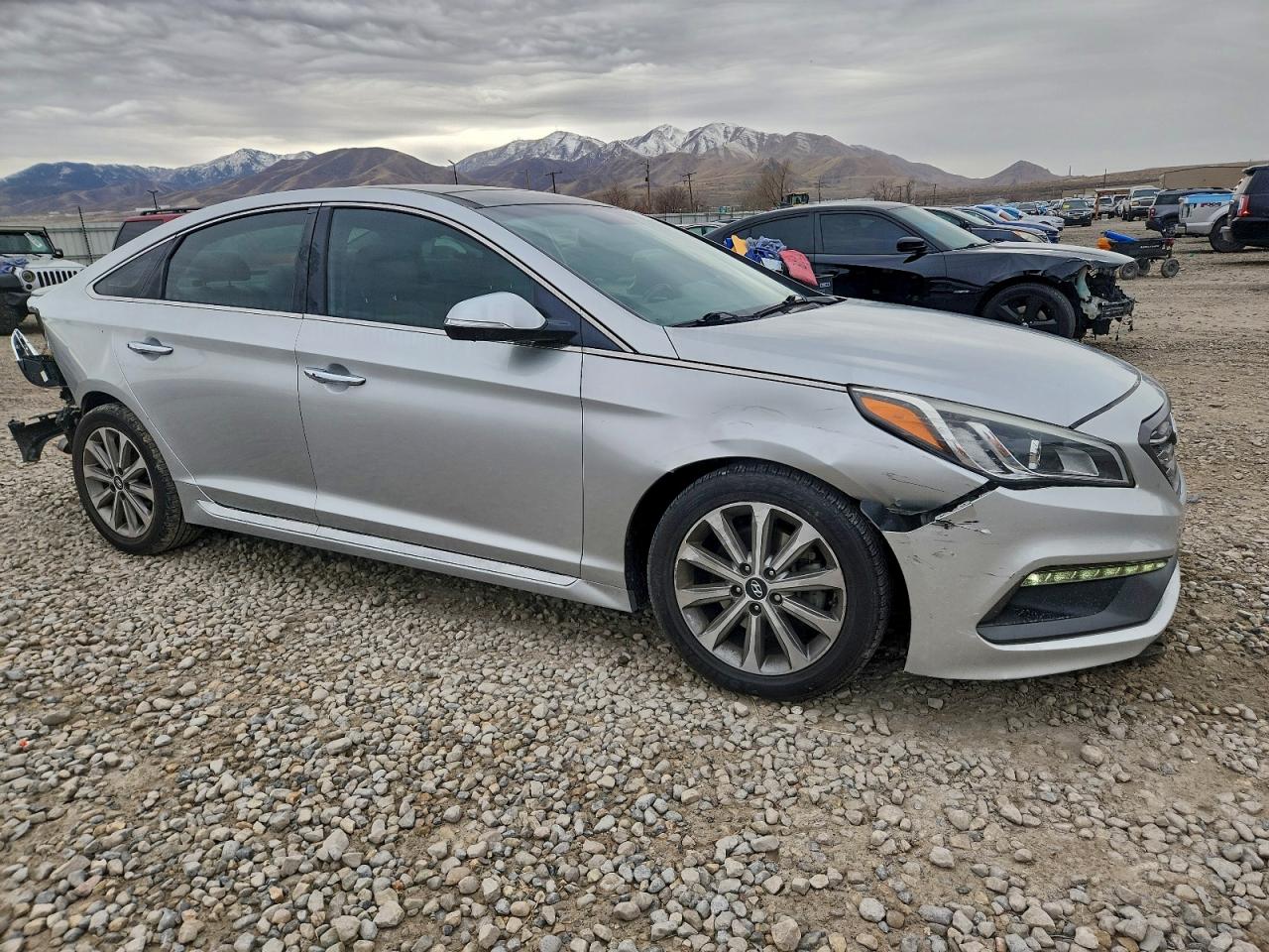 2016 HYUNDAI SONATA SPORT photo 4