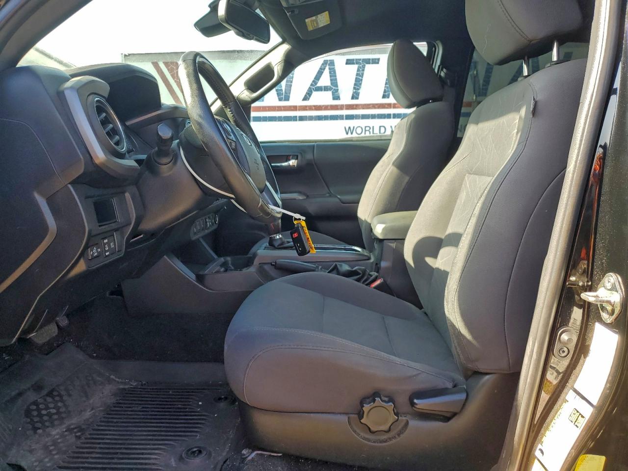 2019 TOYOTA TACOMA DOUBLE CAB photo 7