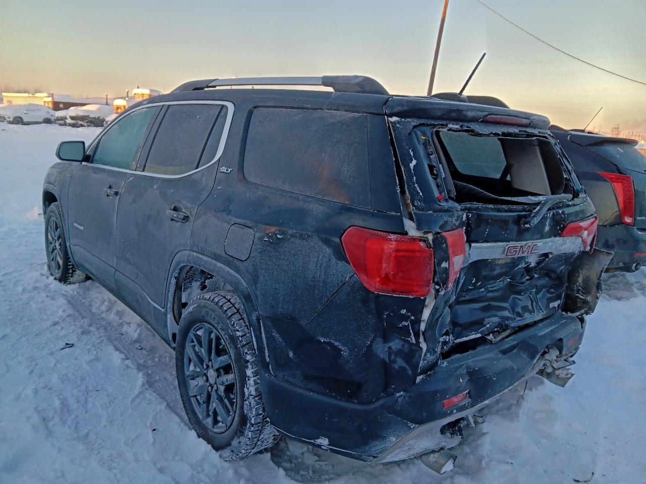2019 GMC ACADIA SLT-1 photo 2