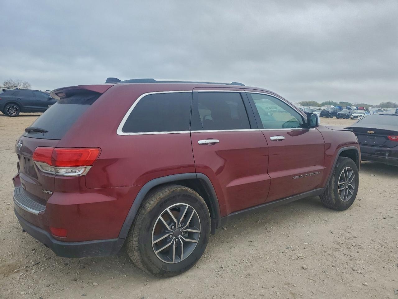 2019 JEEP GRAND CHEROKEE LIMITED photo 3