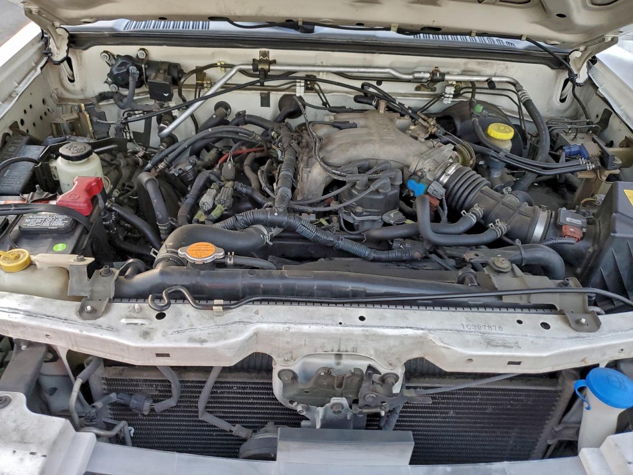 2001 NISSAN FRONTIER CREW CAB XE photo 11