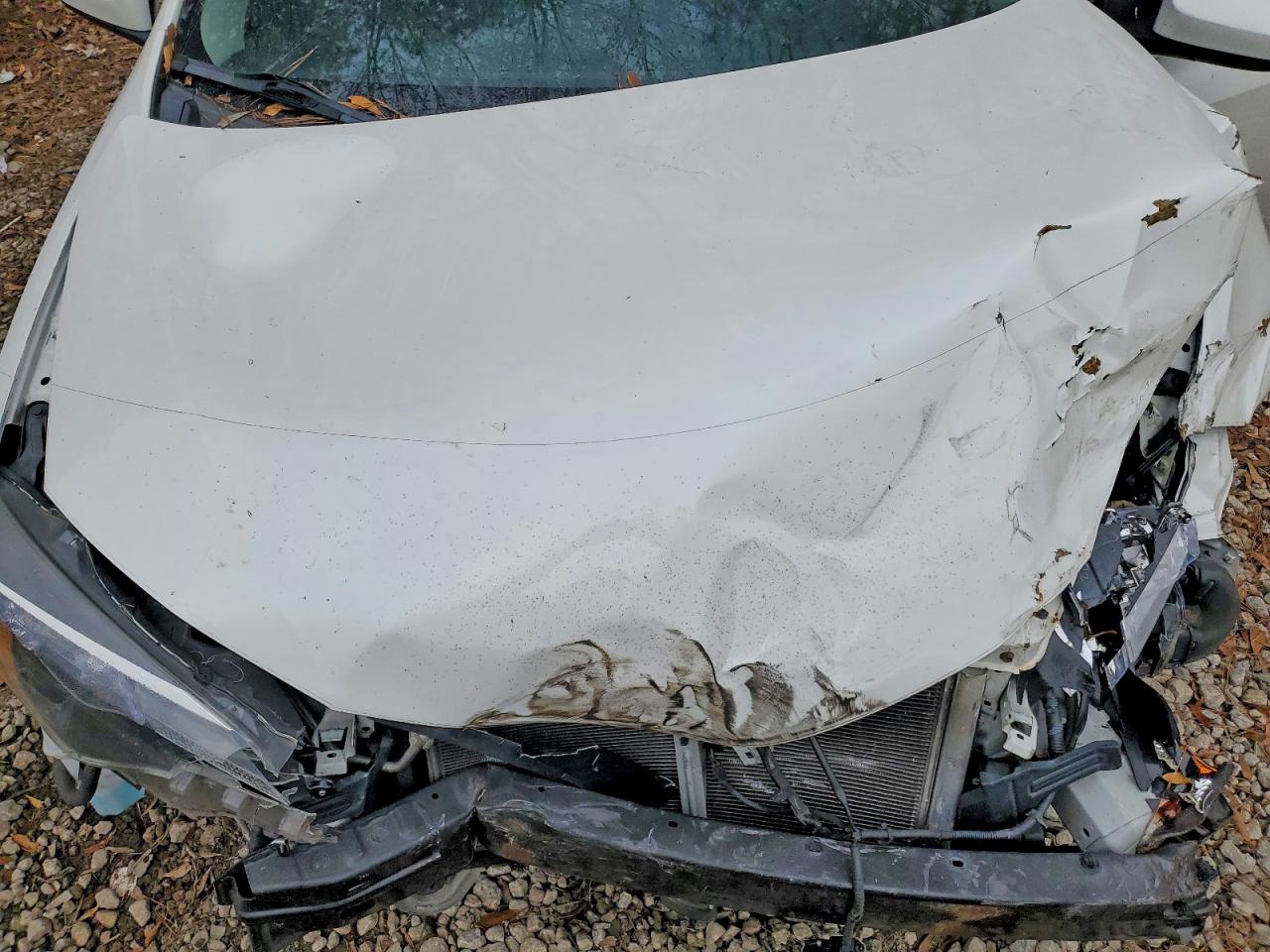 2017 TOYOTA COROLLA L photo 11