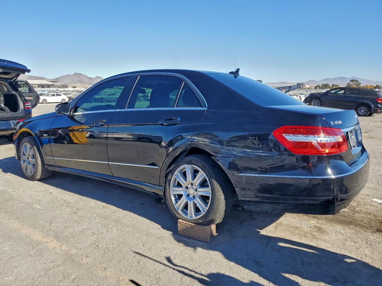 2012 MERCEDES-BENZ E 350 BLUETEC photo 2