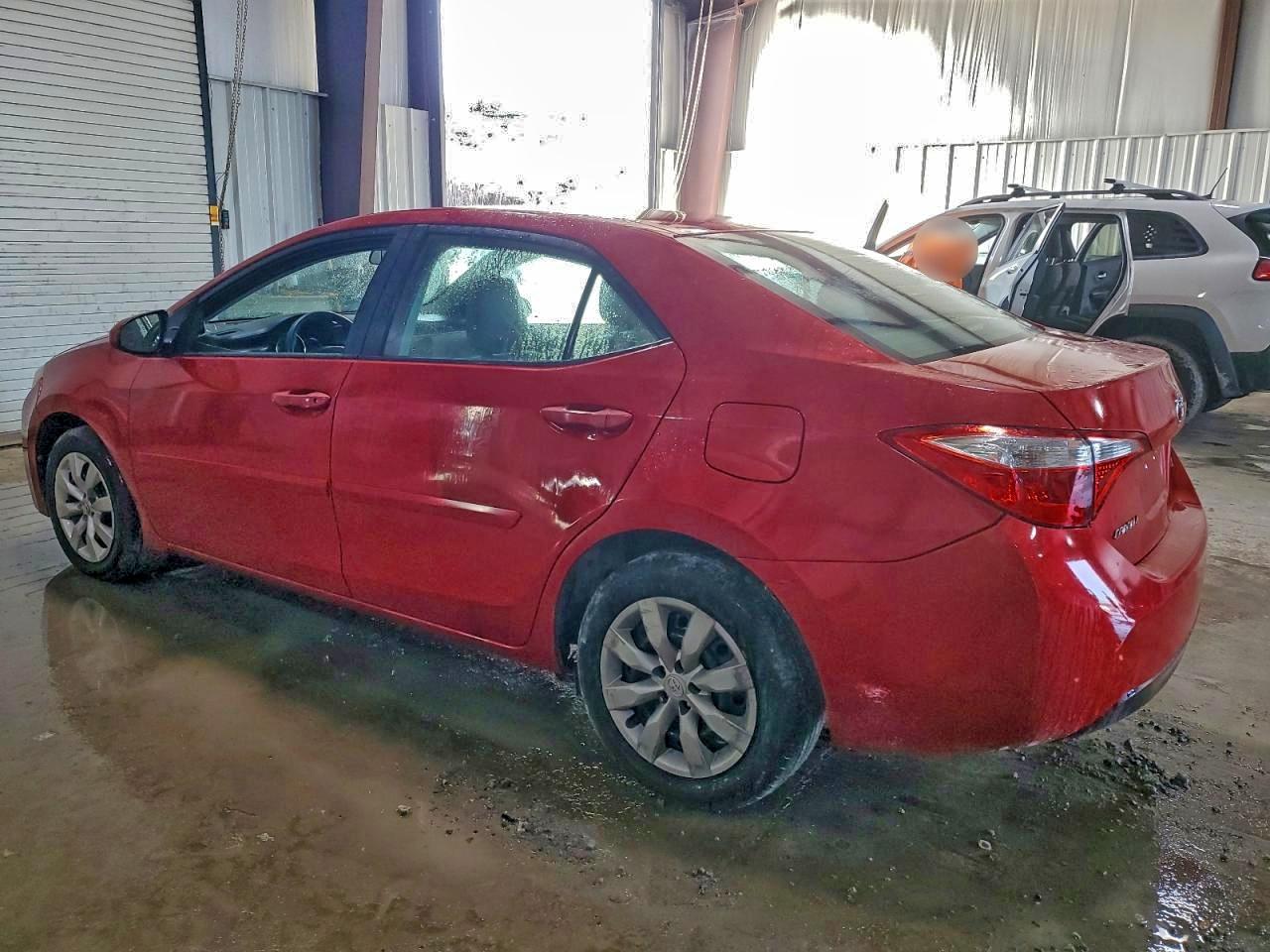 2016 TOYOTA COROLLA L photo 2