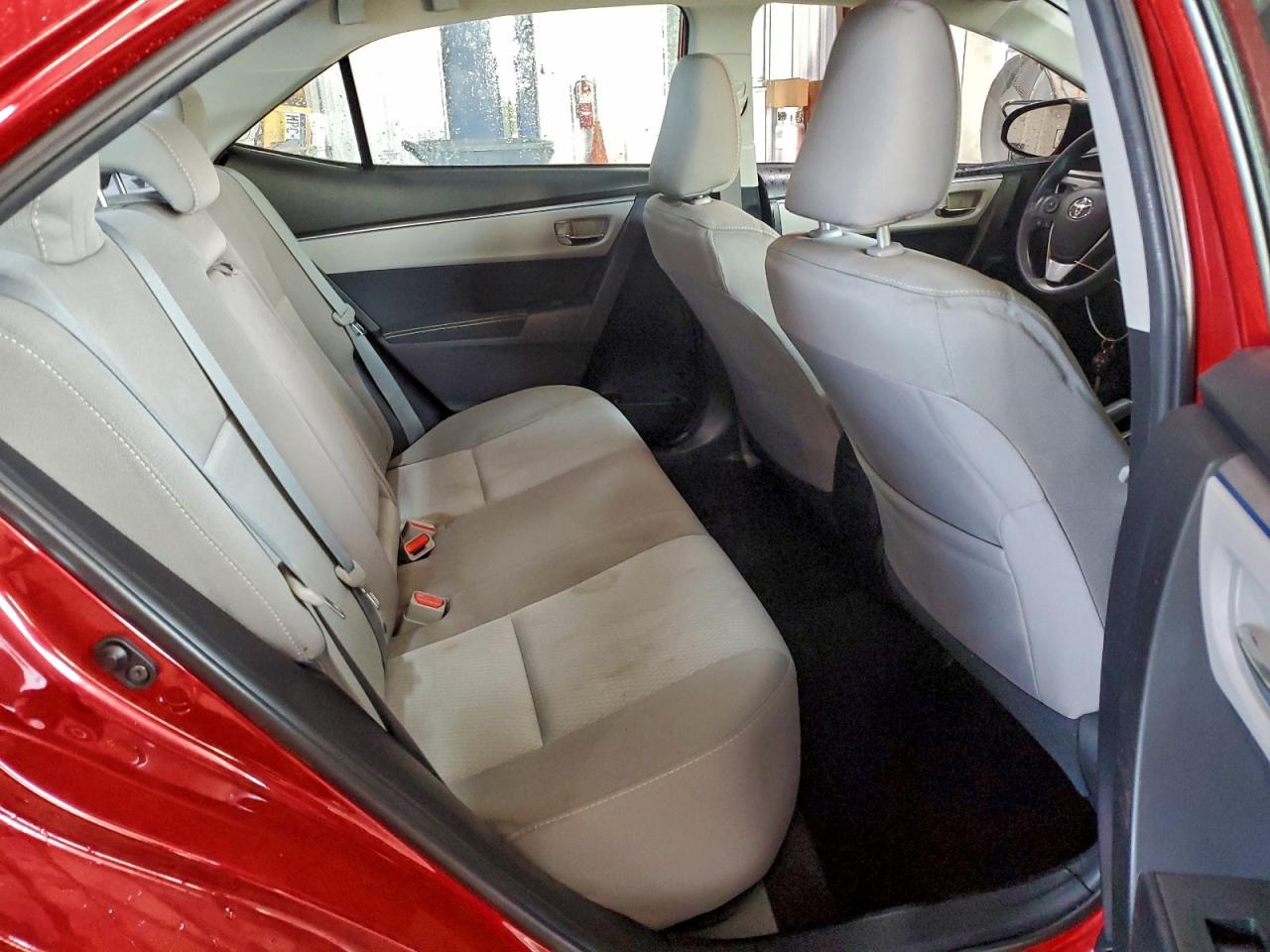 2016 TOYOTA COROLLA L photo 10