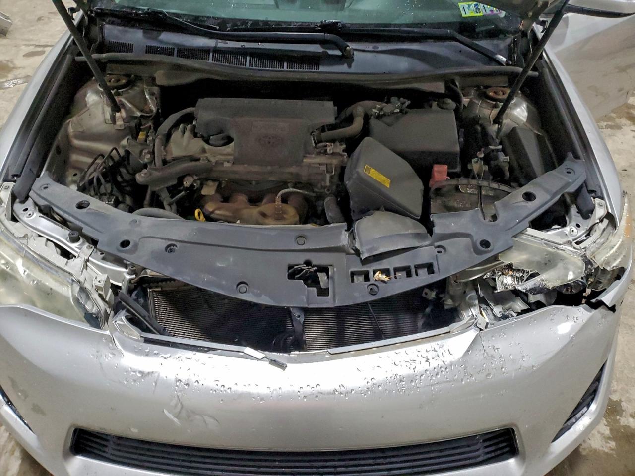 2013 TOYOTA CAMRY L photo 11
