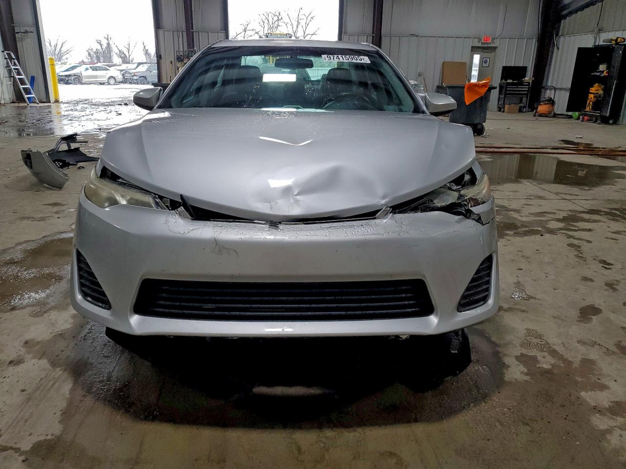 2013 TOYOTA CAMRY L photo 5
