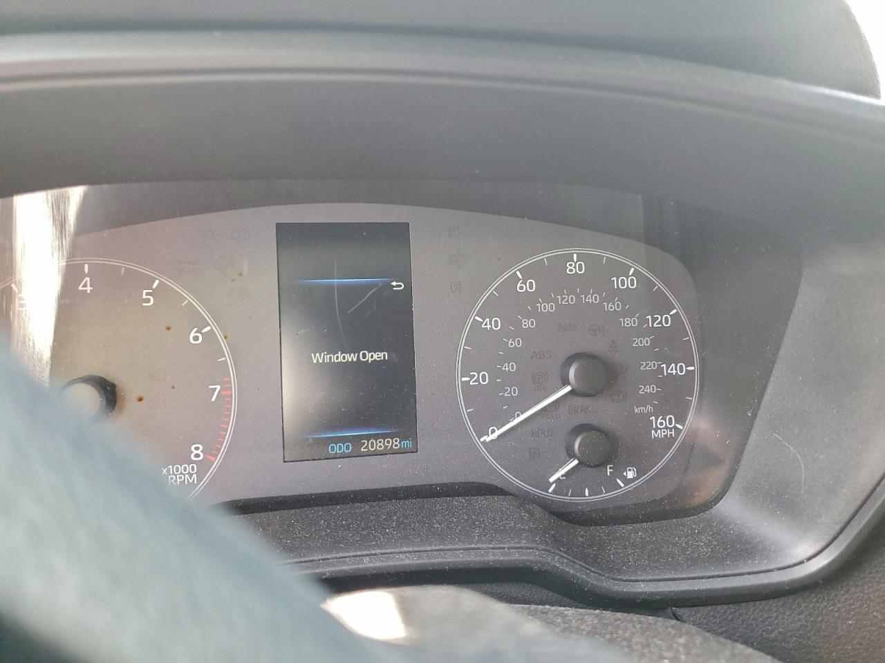 2024 TOYOTA COROLLA LE photo 9