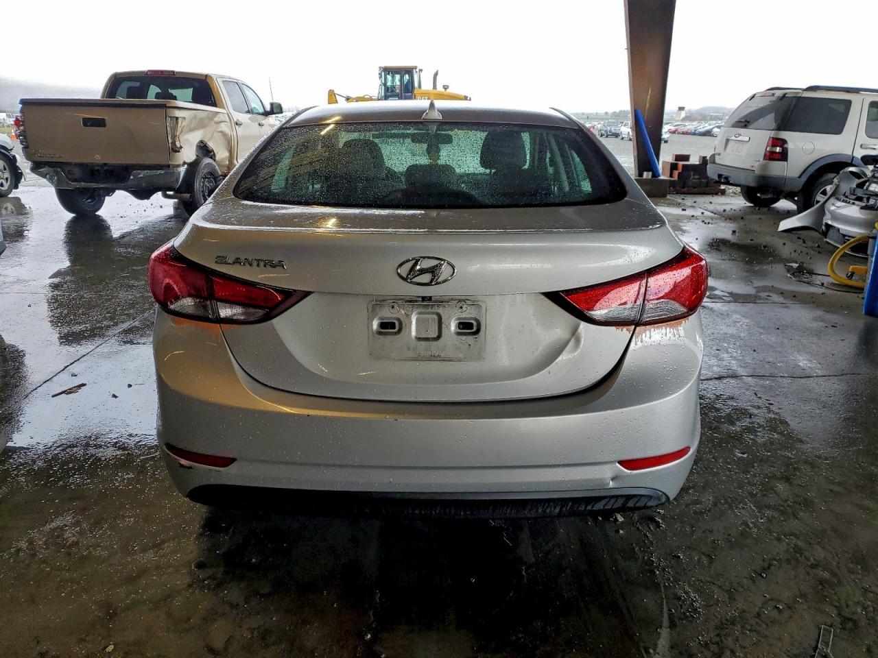 2014 HYUNDAI ELANTRA SE photo 6