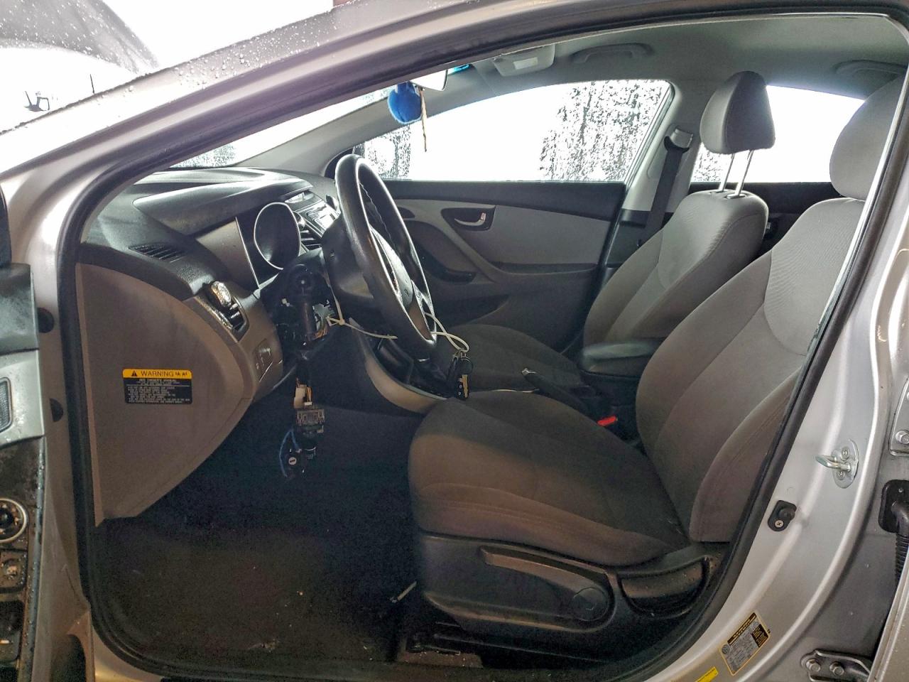 2014 HYUNDAI ELANTRA SE photo 7