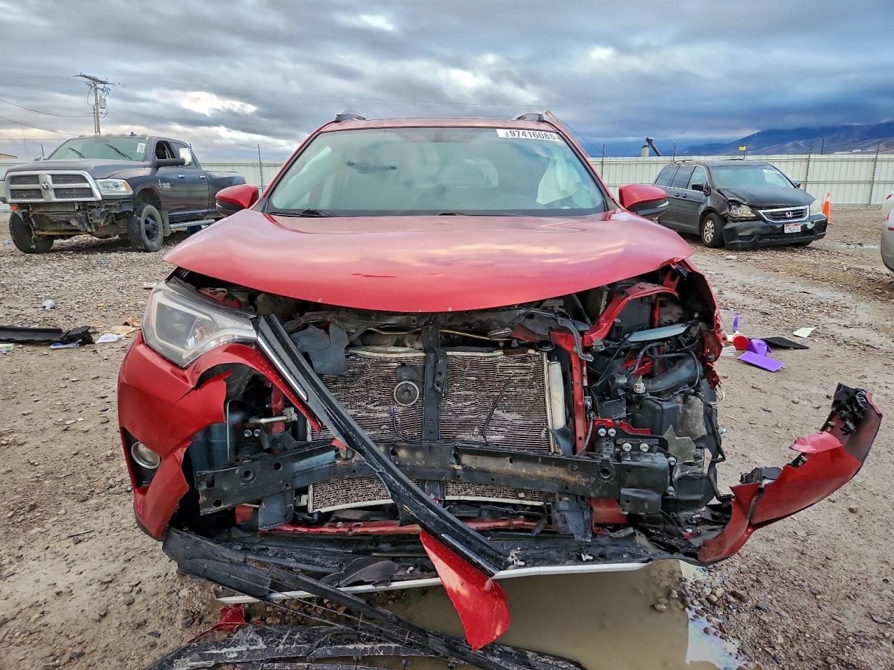 2016 TOYOTA RAV4 XLE photo 5