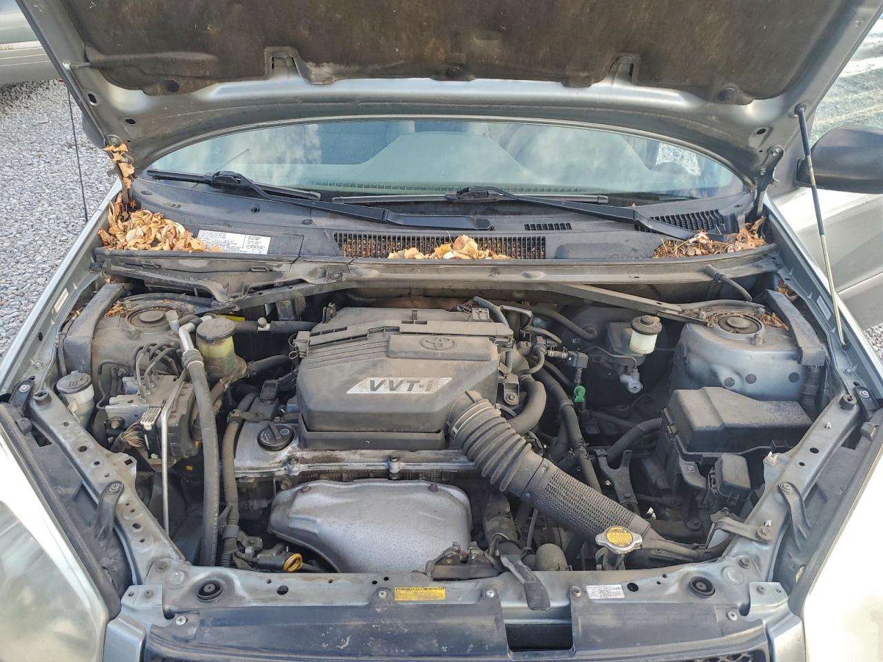 2004 TOYOTA RAV4 photo 12