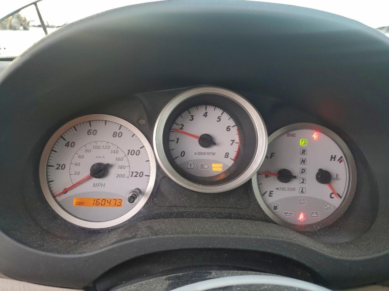 2004 TOYOTA RAV4 photo 9