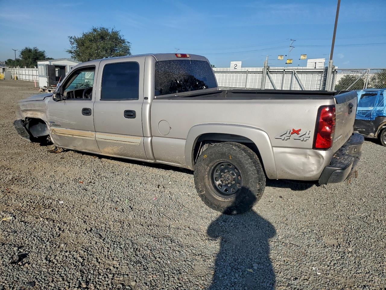 2006 CHEVROLET SILVERADO K2500 HEAVY DUTY photo 2