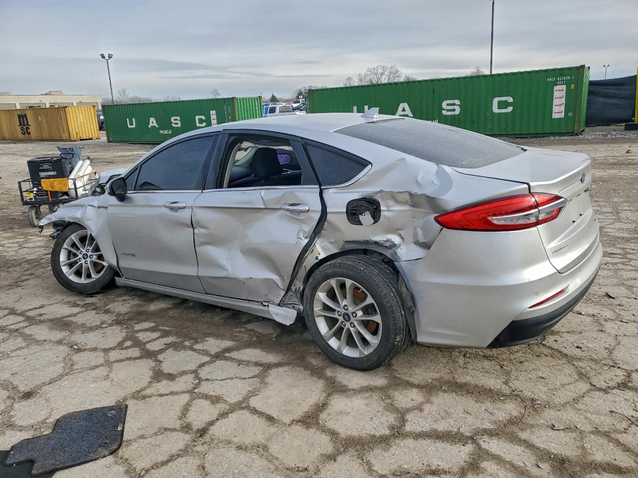 2019 FORD FUSION SE photo 2