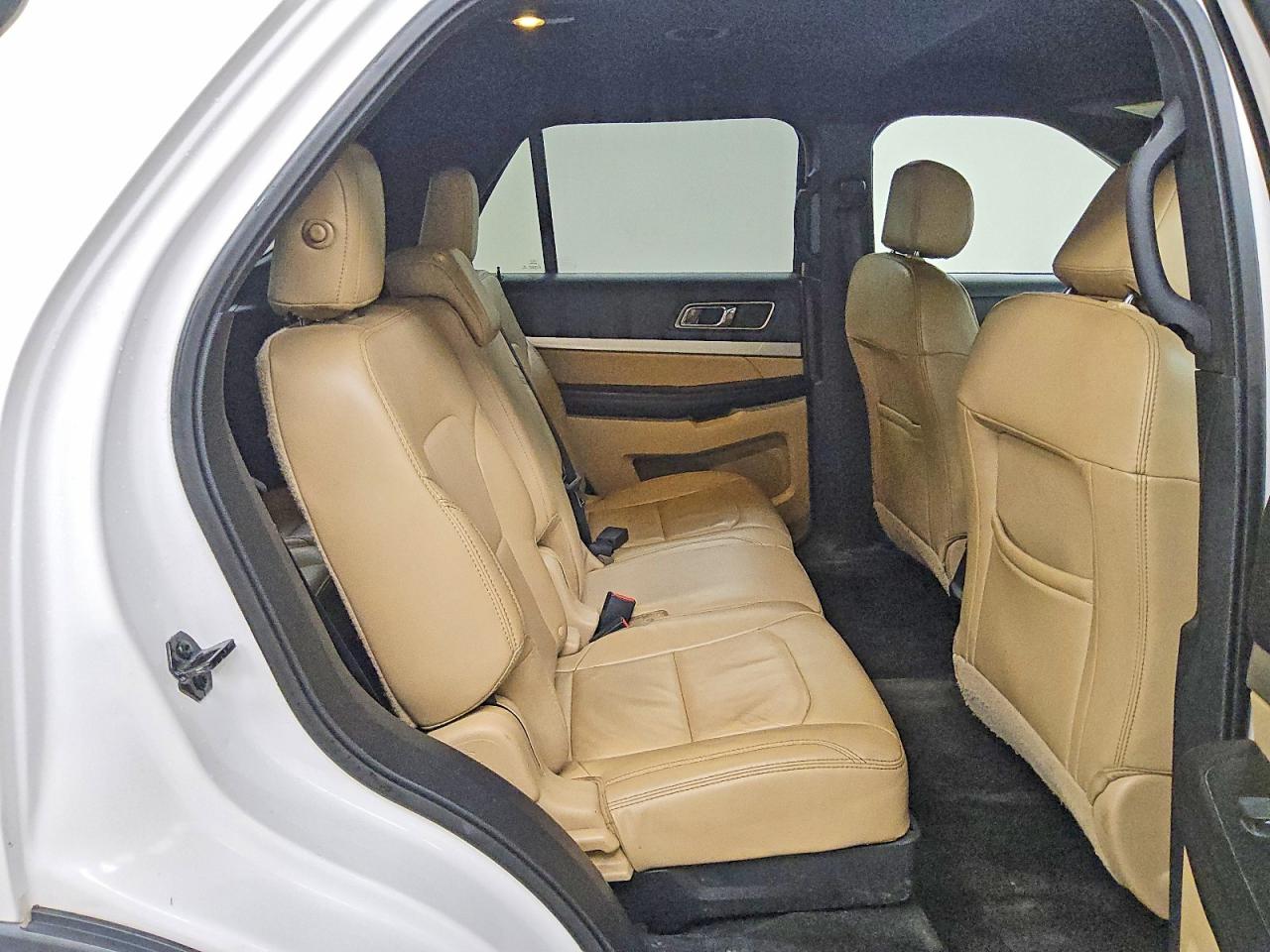 2017 FORD EXPLORER XLT photo 11