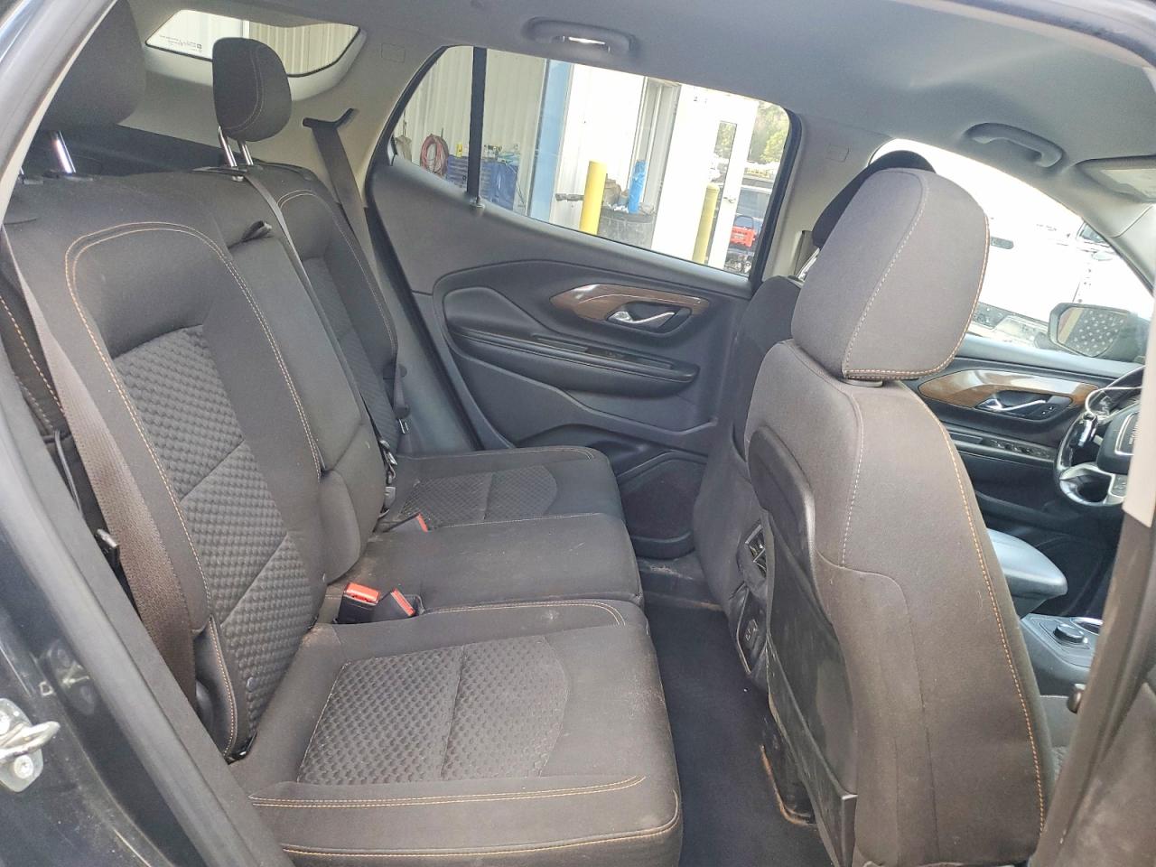 2018 GMC TERRAIN SLE photo 10