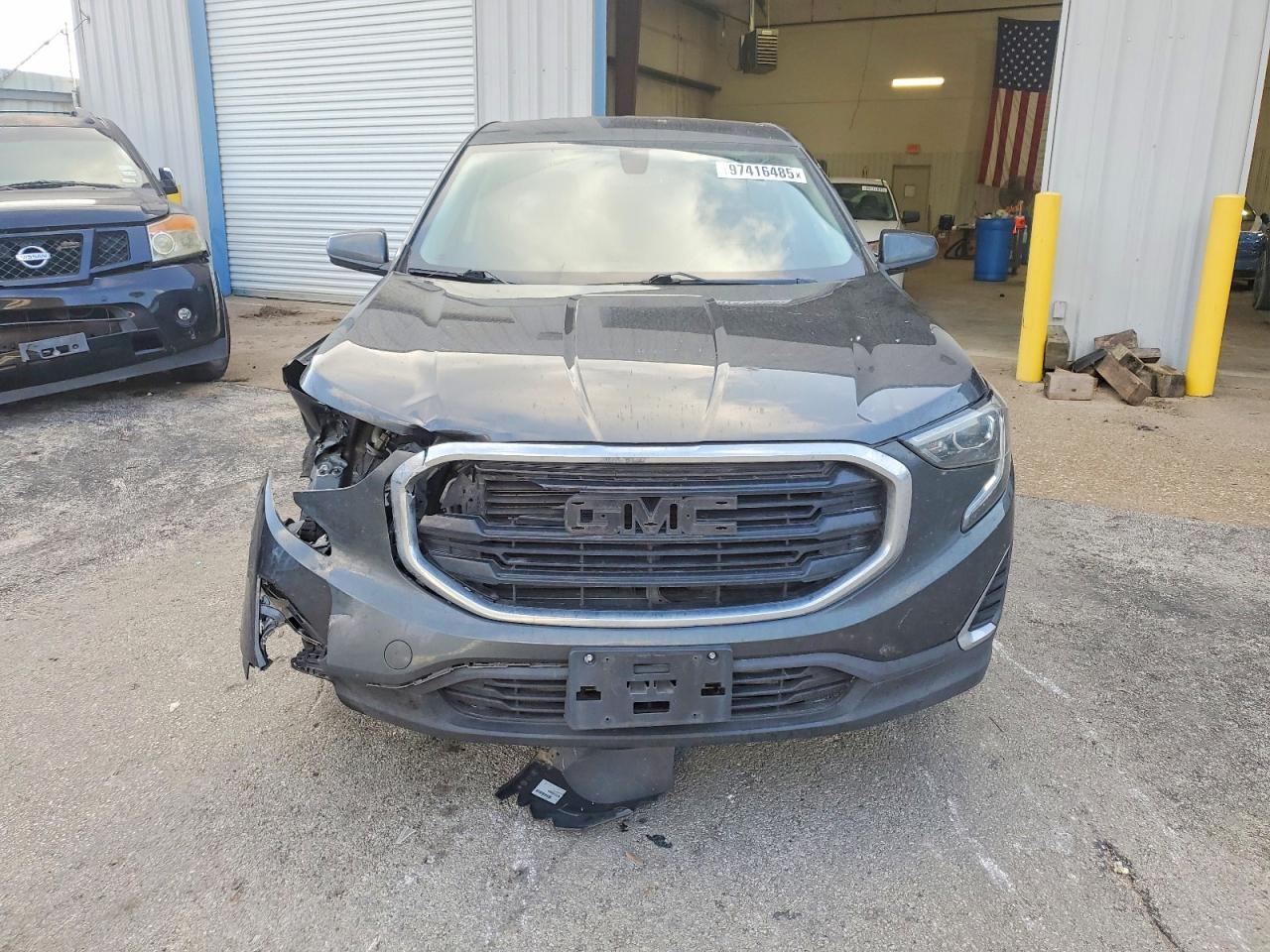 2018 GMC TERRAIN SLE photo 5