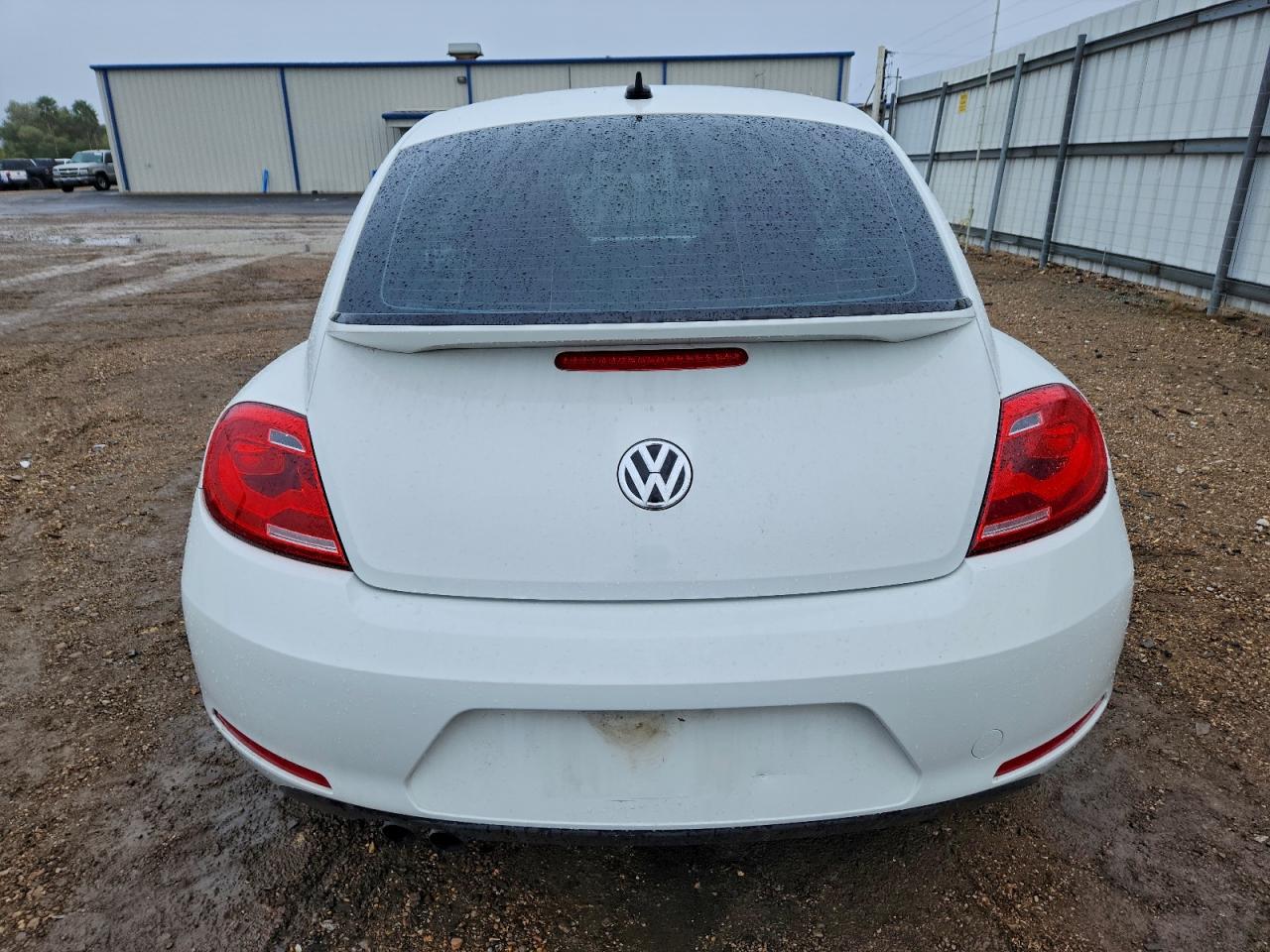 2015 VOLKSWAGEN BEETLE 1.8T photo 6