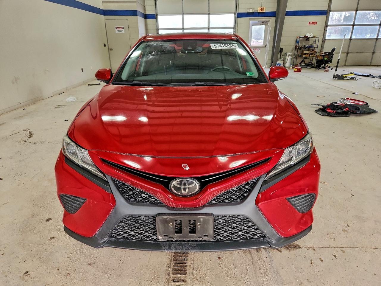 2020 TOYOTA CAMRY SE photo 13