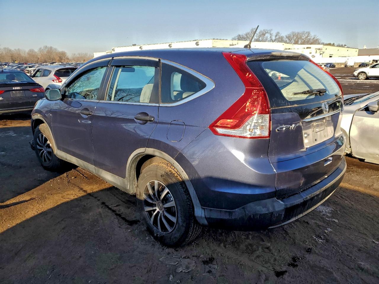 2014 HONDA CR-V LX photo 2