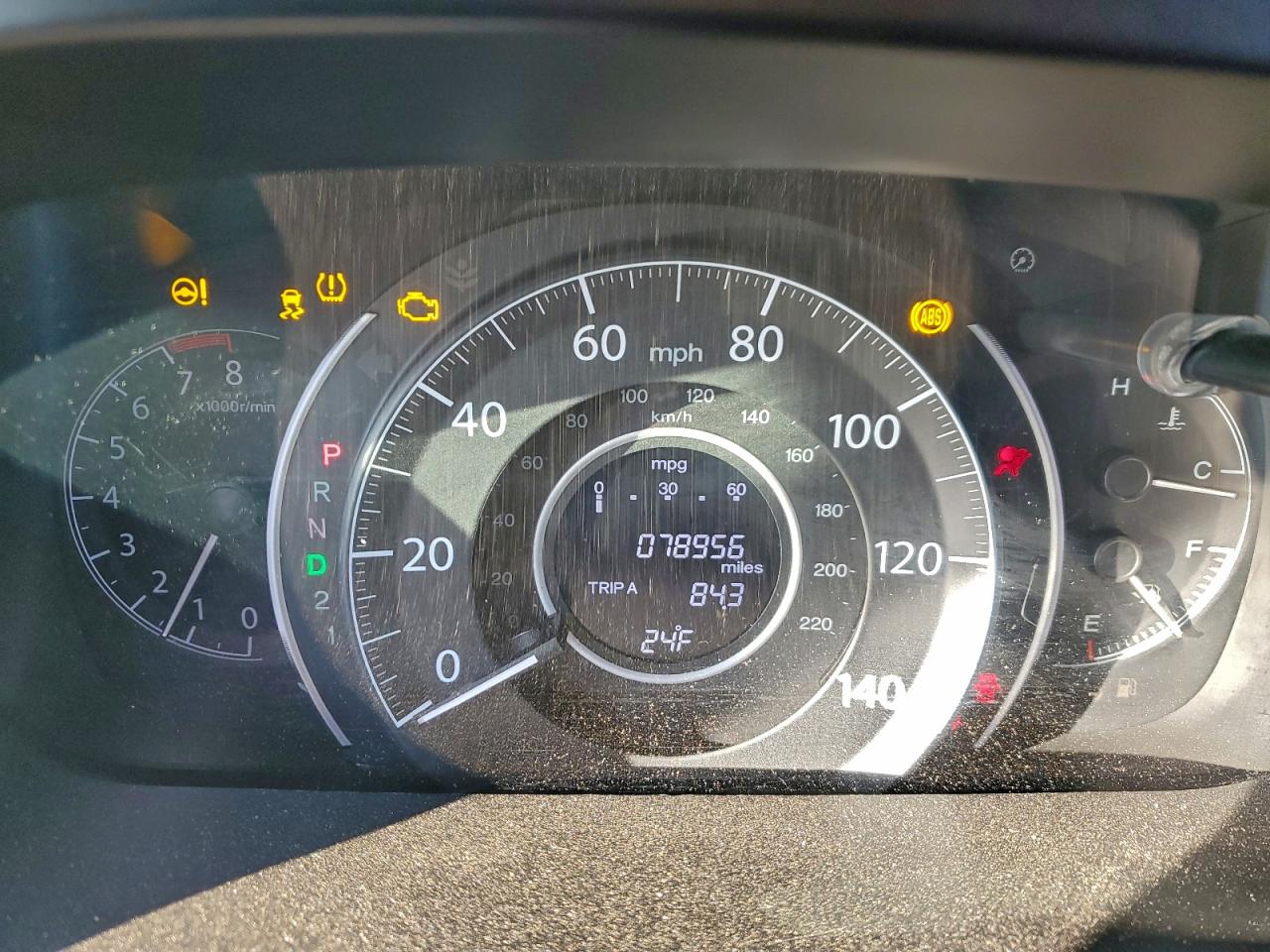 2014 HONDA CR-V LX photo 9