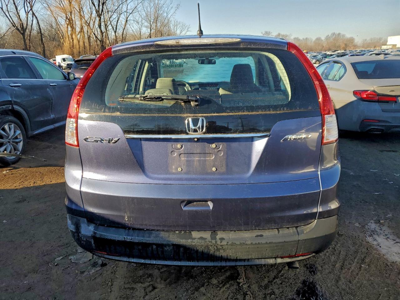 2014 HONDA CR-V LX photo 6
