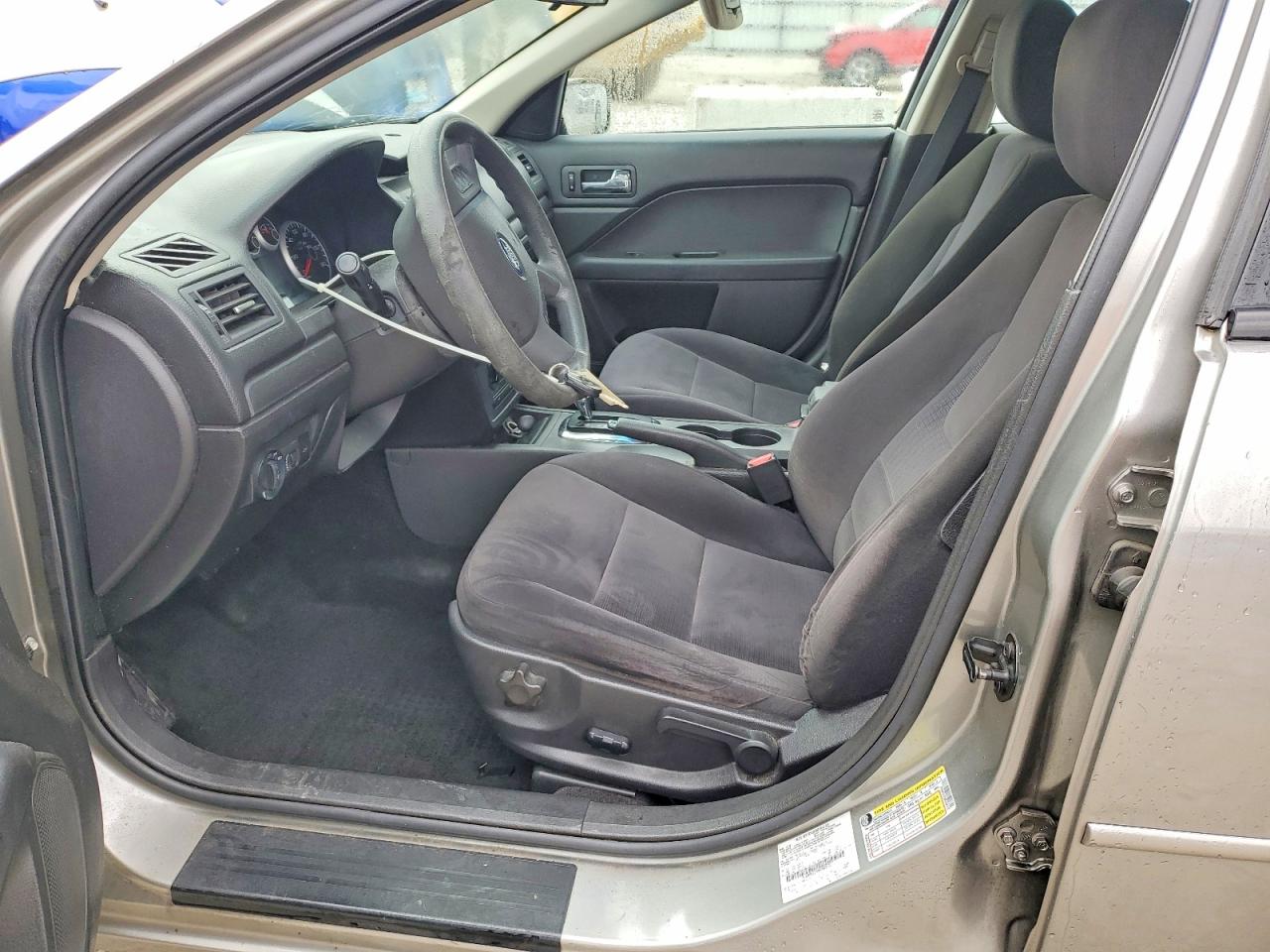 2009 FORD FUSION SE photo 7