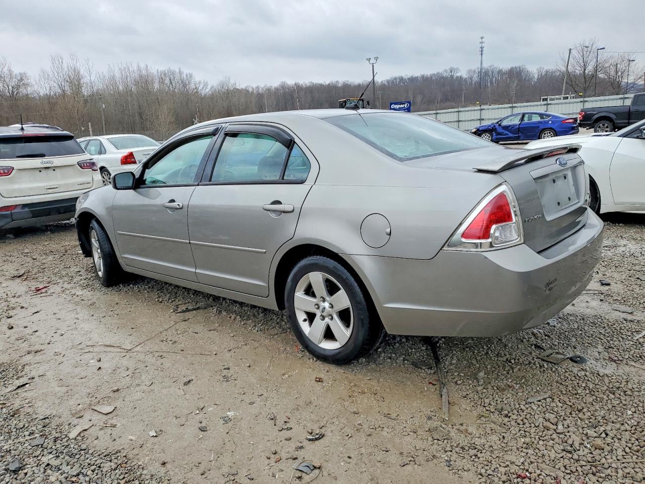 2009 FORD FUSION SE photo 2