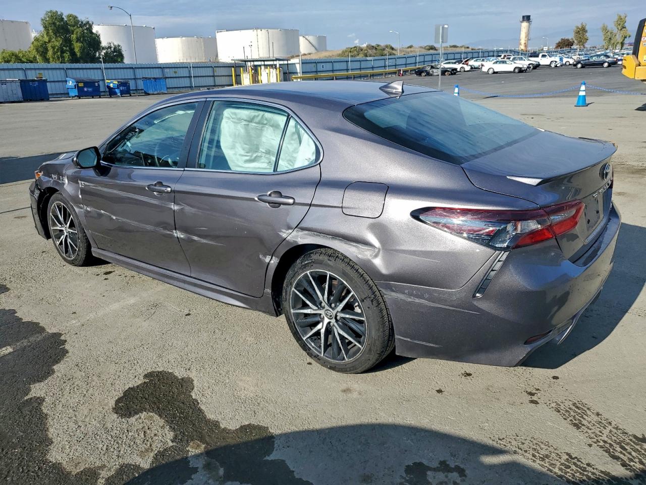2024 TOYOTA CAMRY SE NIGHT SHADE photo 2