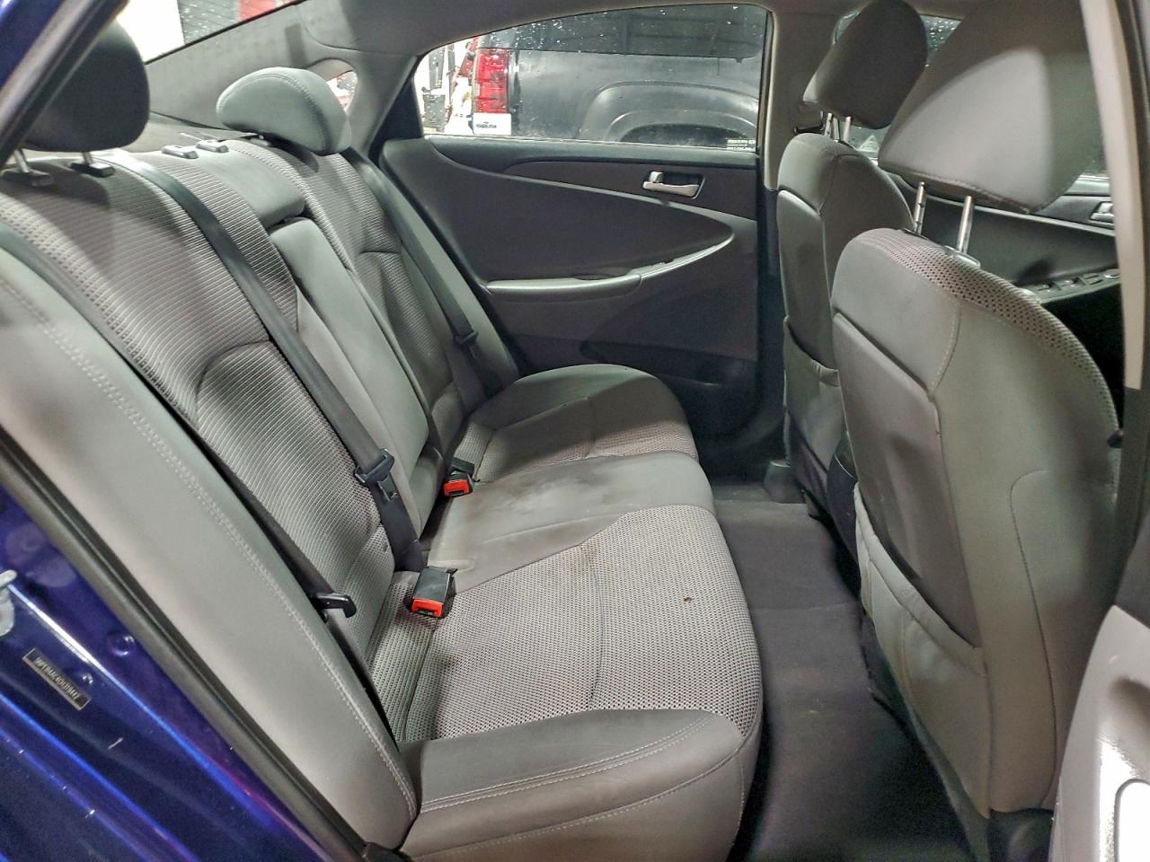 2012 HYUNDAI SONATA GLS photo 10