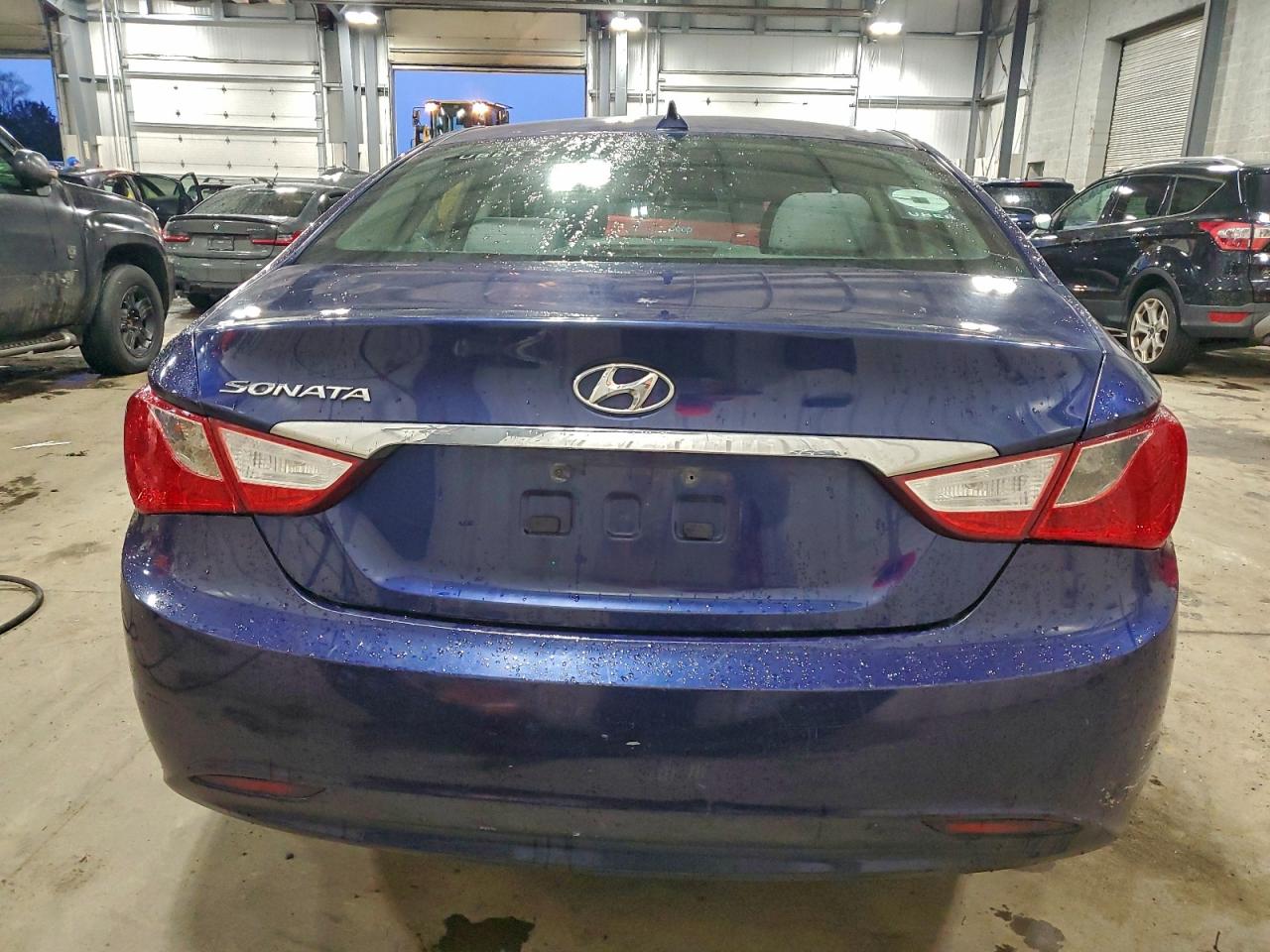 2012 HYUNDAI SONATA GLS photo 6