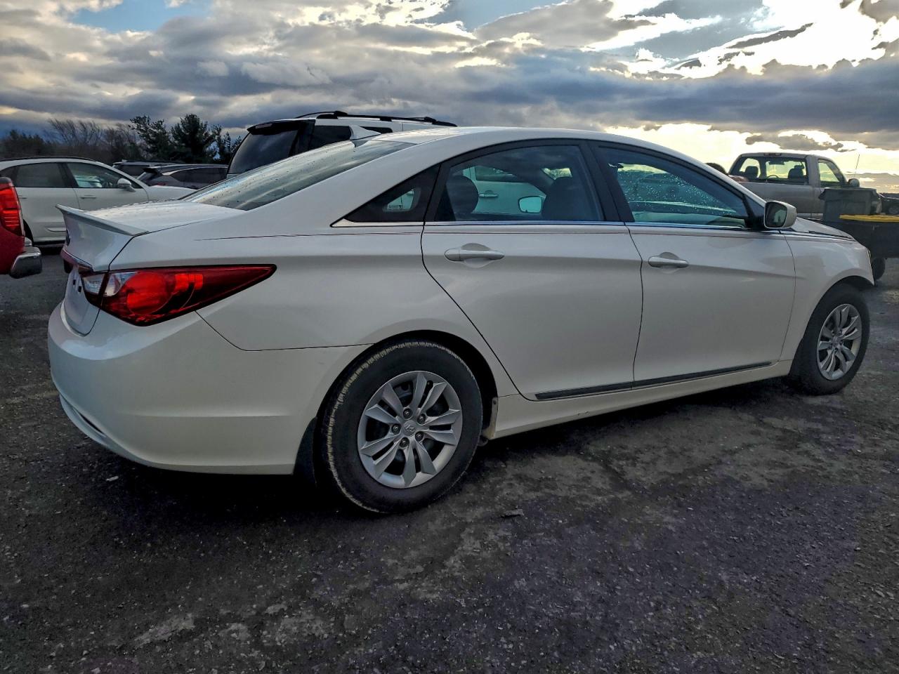 2012 HYUNDAI SONATA GLS photo 7