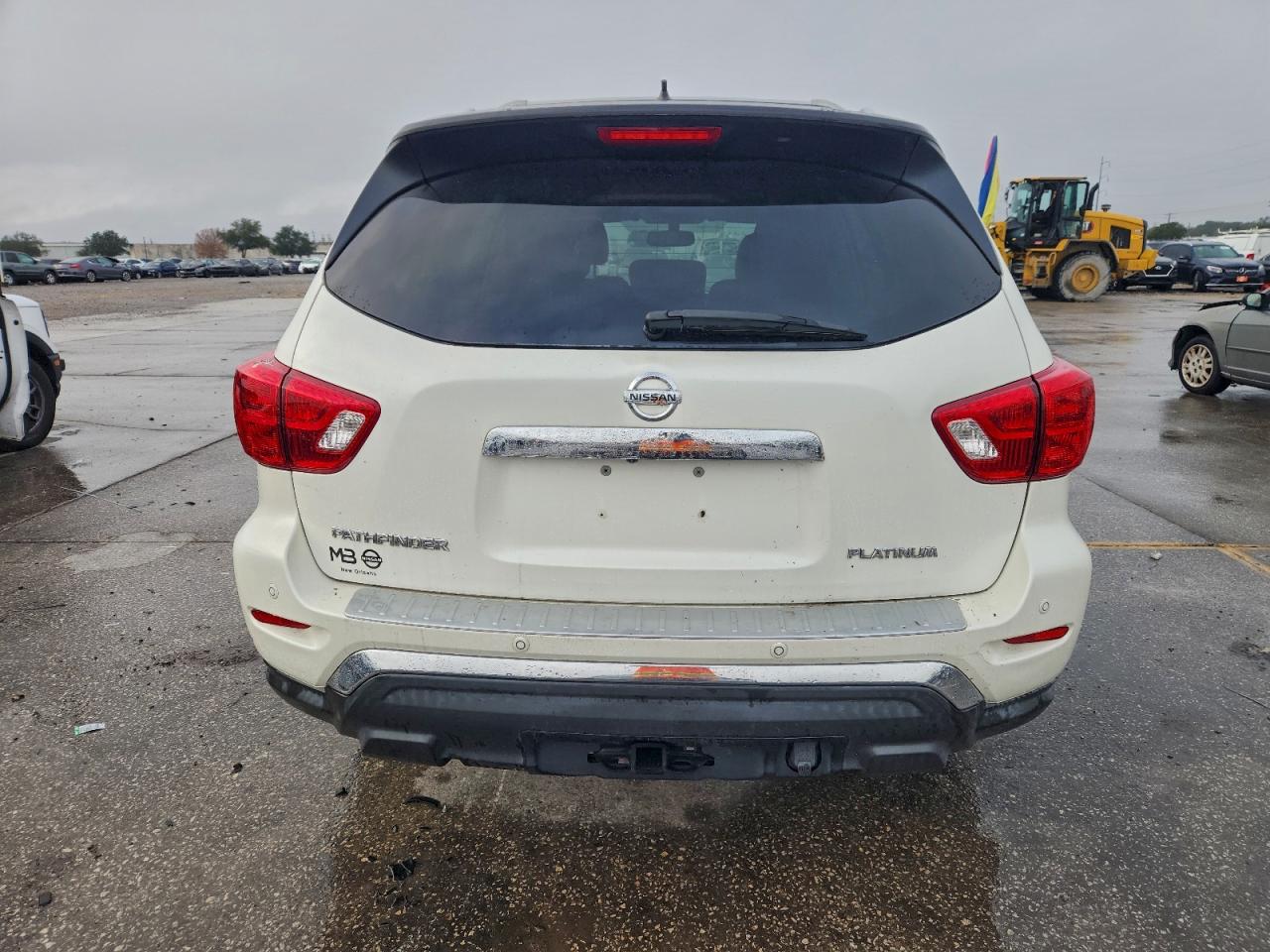 2017 NISSAN PATHFINDER S photo 6