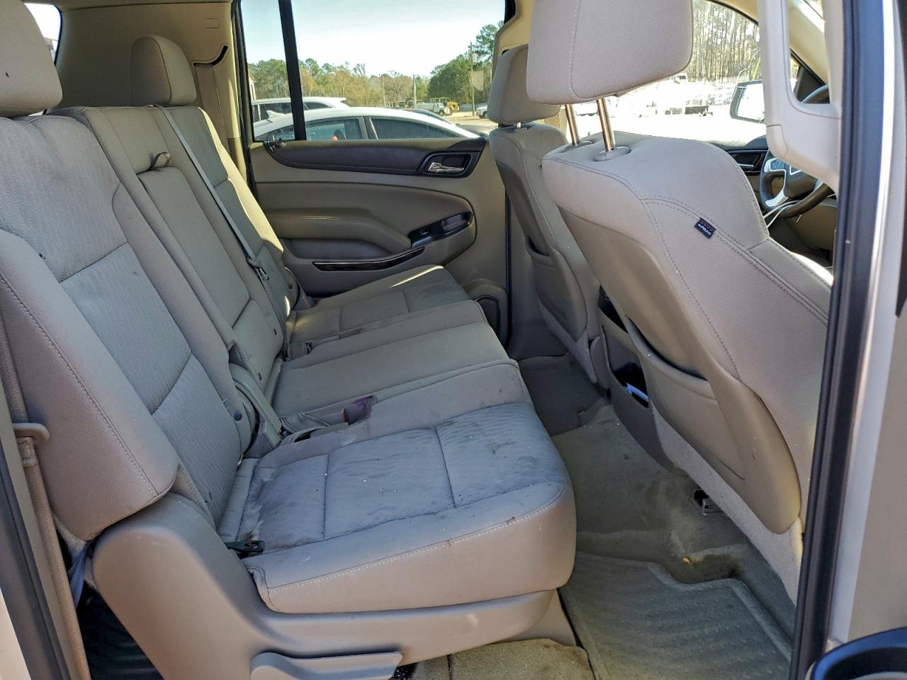 2015 GMC YUKON XL C1500 SLE photo 11