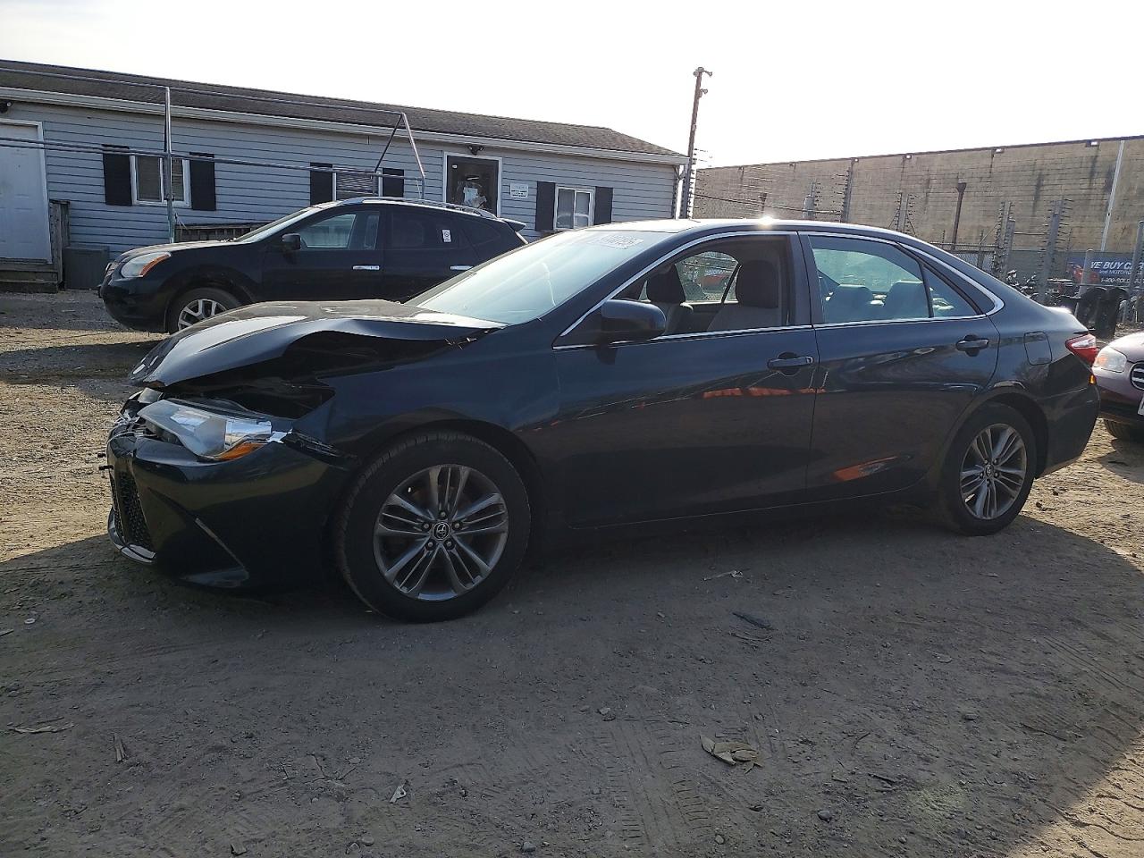 2015 TOYOTA CAMRY