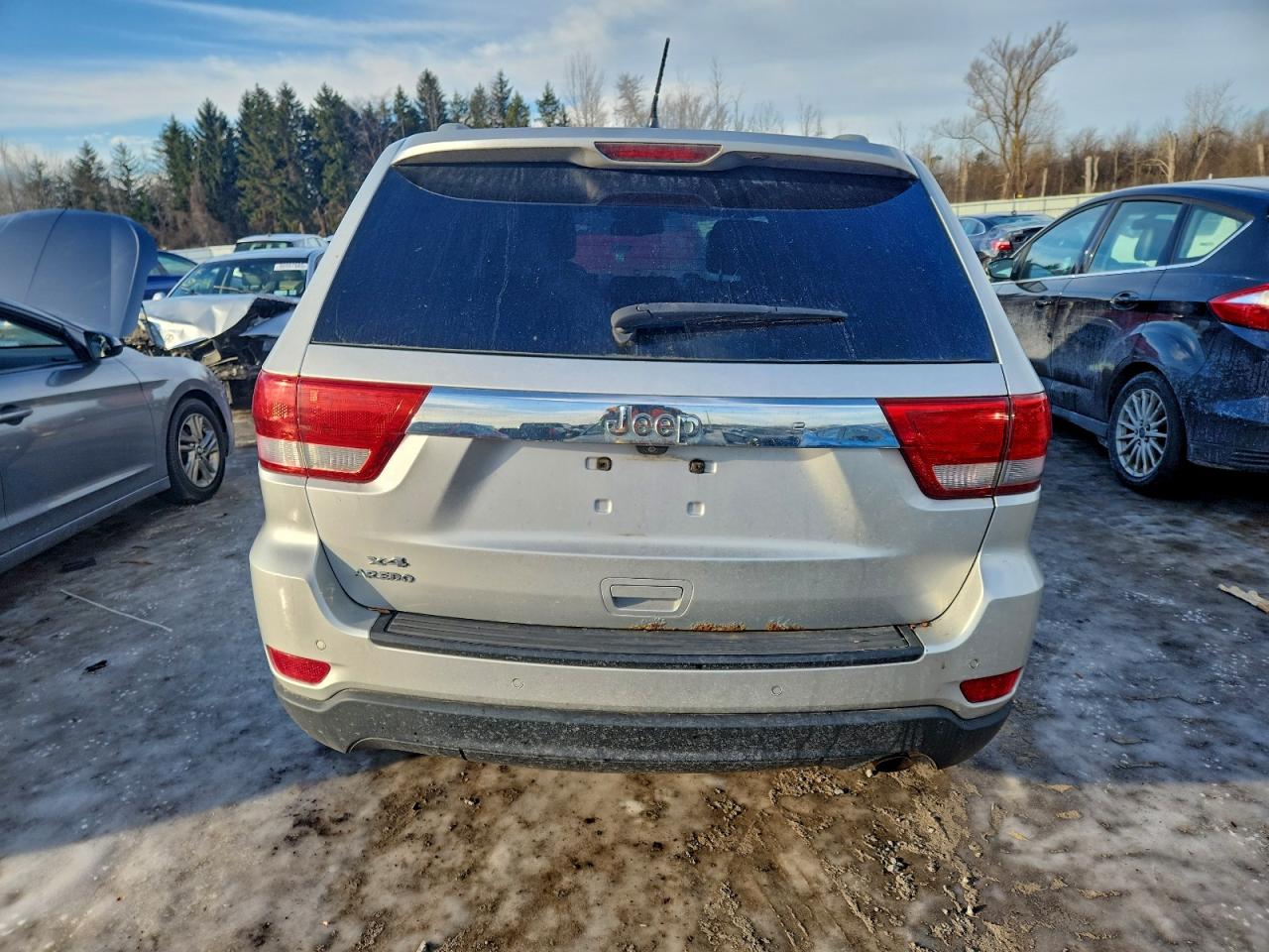 2012 JEEP GRAND CHEROKEE LAREDO photo 6