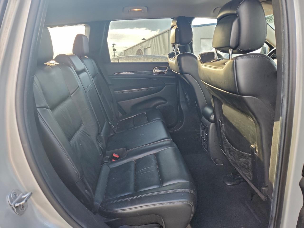 2012 JEEP GRAND CHEROKEE LAREDO photo 11