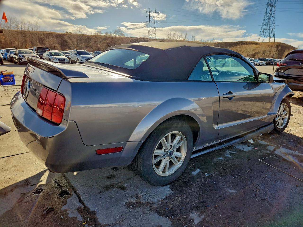 2006 FORD MUSTANG photo 3