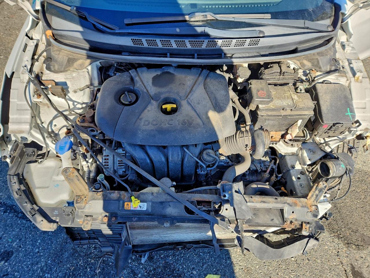 2016 HYUNDAI ELANTRA SE photo 11