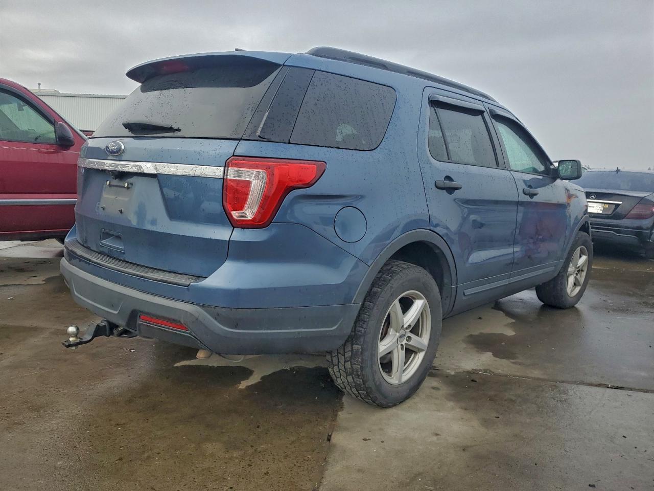 2018 FORD EXPLORER photo 3