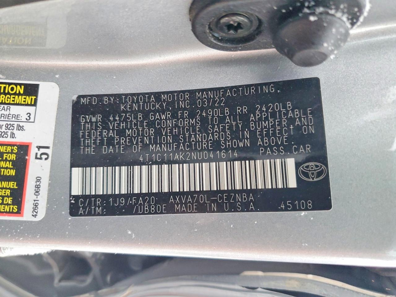 2022 TOYOTA CAMRY LE photo 12
