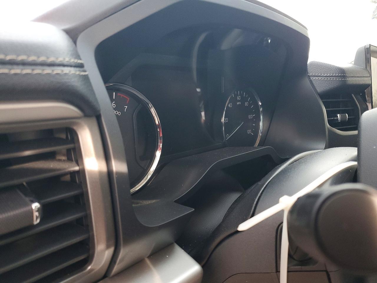 2024 FORD EXPEDITION MAX XLT photo 9