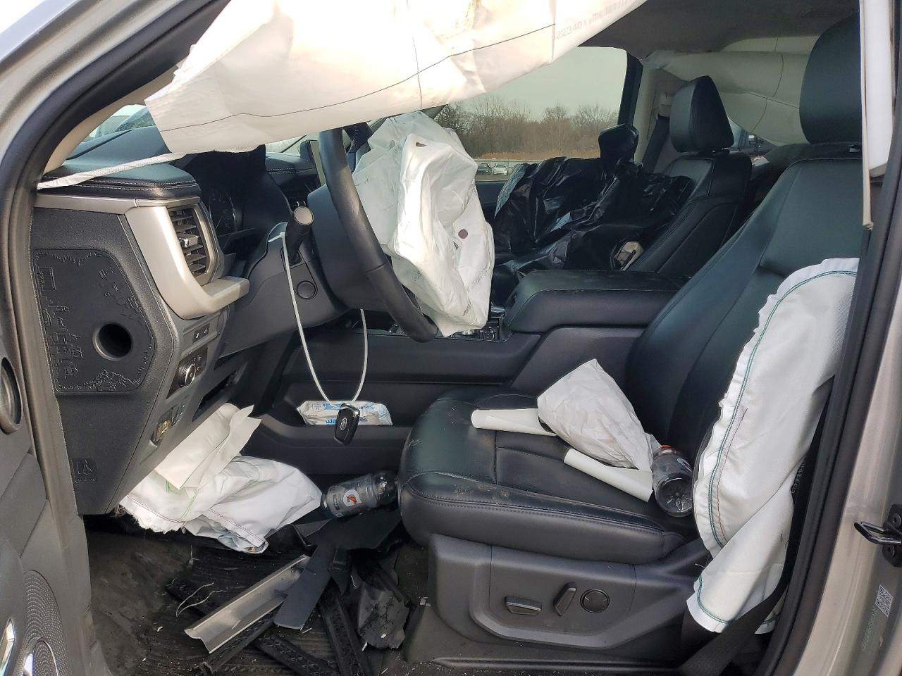2024 FORD EXPEDITION MAX XLT photo 7