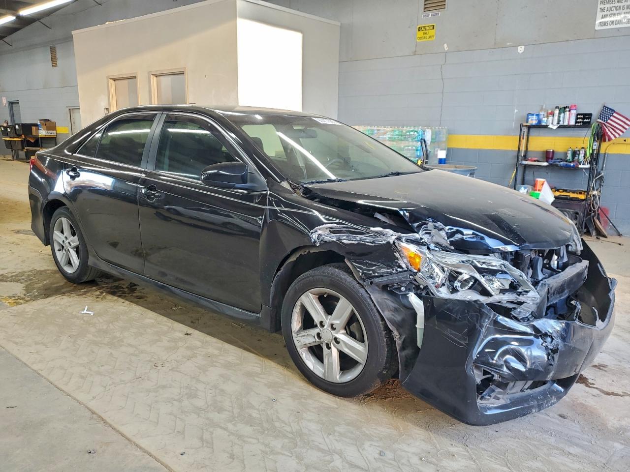 2012 TOYOTA CAMRY BASE photo 4