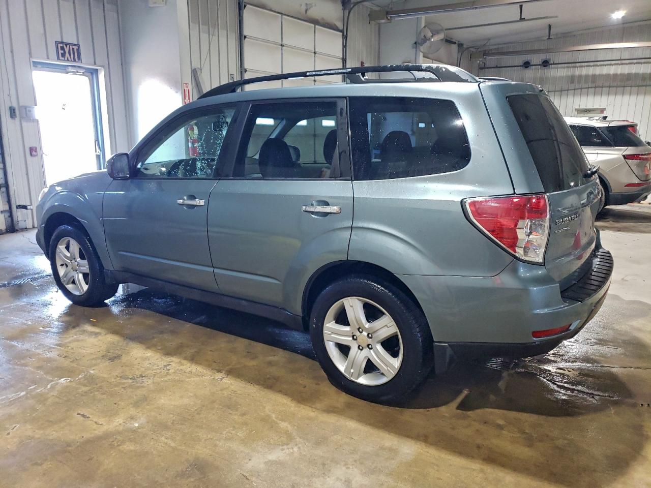 2010 SUBARU FORESTER 2.5X PREMIUM photo 3