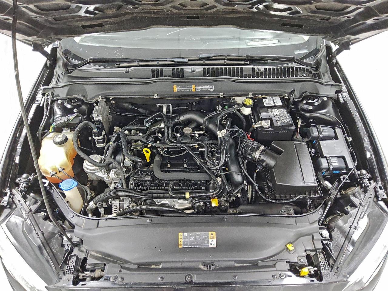 2020 FORD FUSION SE photo 11