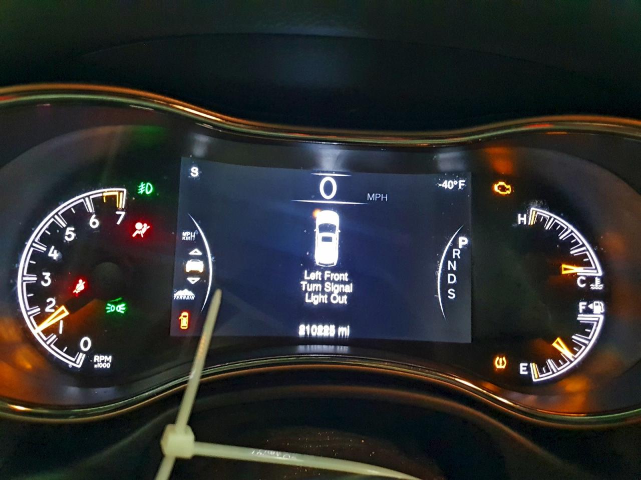 2015 JEEP GRAND CHEROKEE LIMITED photo 9