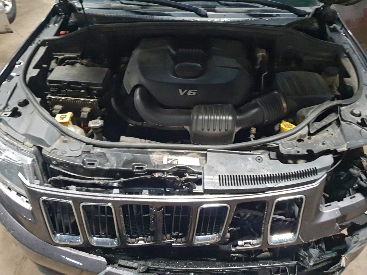 2015 JEEP GRAND CHEROKEE LIMITED photo 11