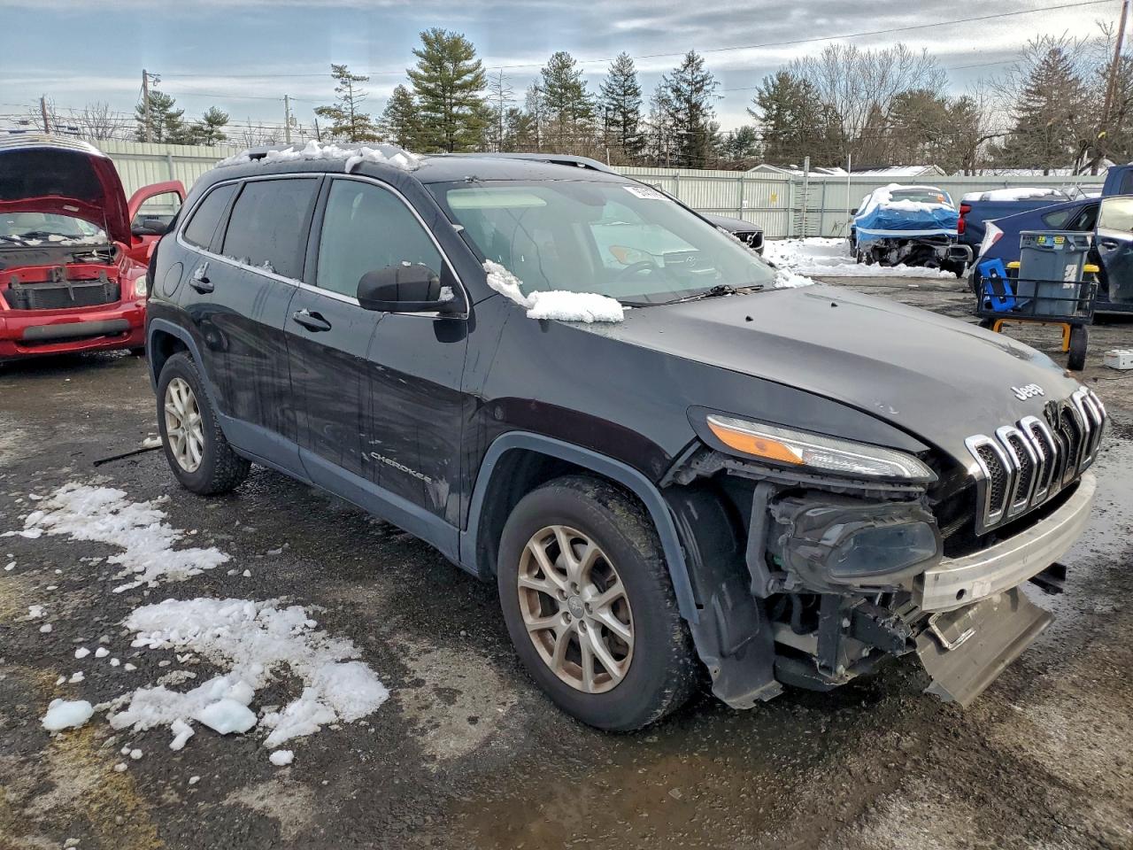 2016 JEEP CHEROKEE LATITUDE photo 4